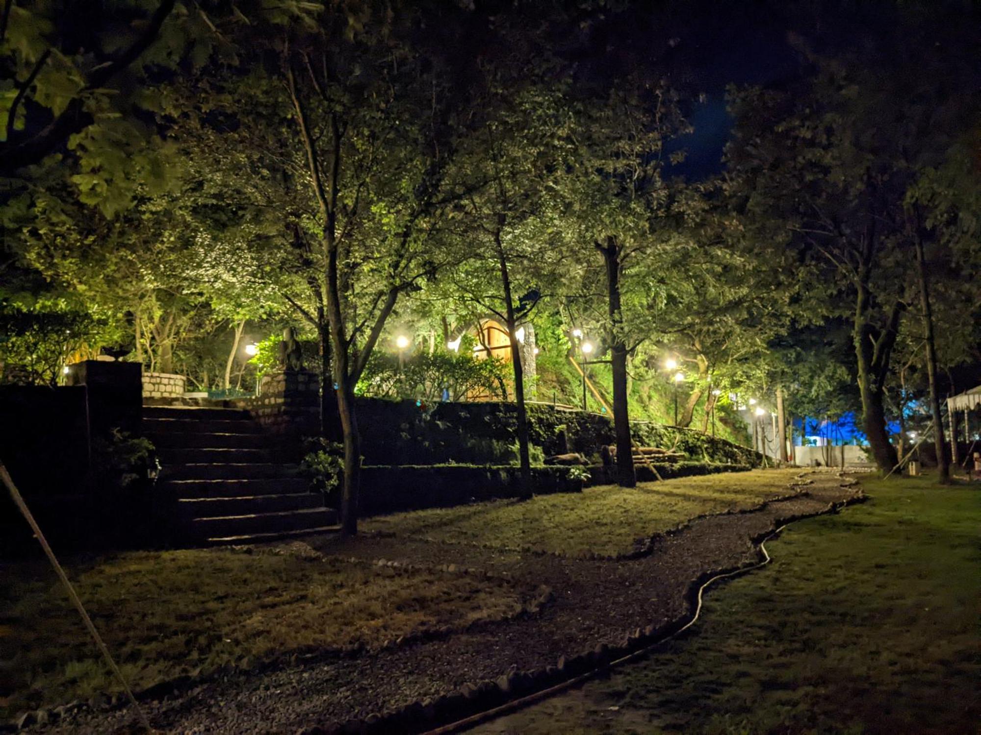 Blue Book At Gethia, Nainital Hotel Luaran gambar